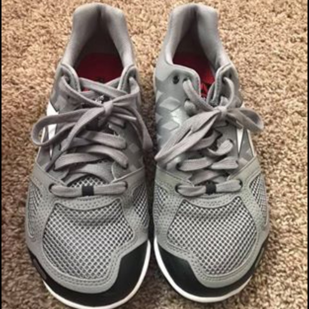 Redbox women’s CrossFit shoe